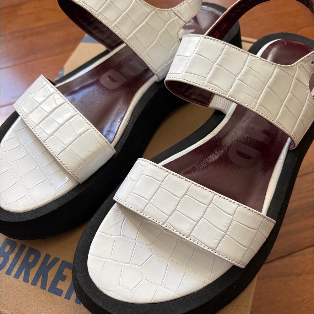 STAUD White Croc-Embossed Platform Sandals